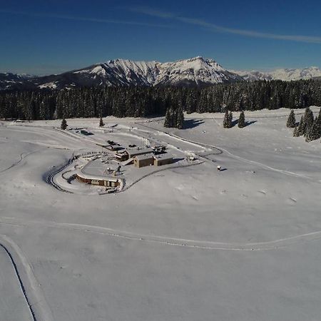 Malga Millegrobbe Nordic Resort Lavarone Eksteriør billede